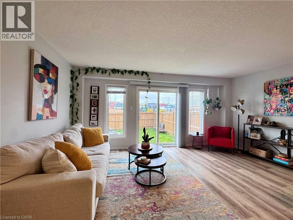 1371 Countrystone Drive, Kitchener, ON, N2N 3R8 - 5