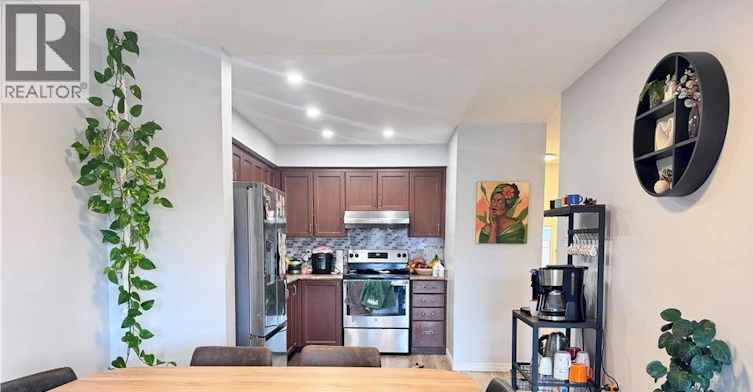 1371 Countrystone Drive, Kitchener, ON, N2N 3R8 - 2