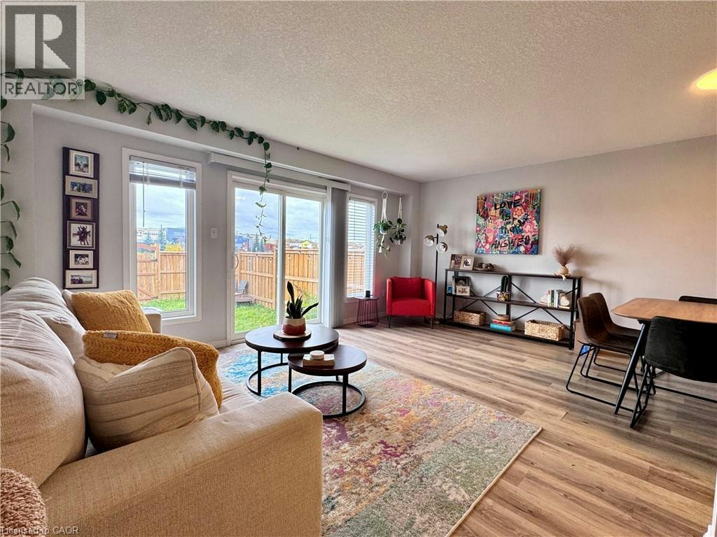 1371 Countrystone Drive, Kitchener, ON, N2N 3R8 - 6