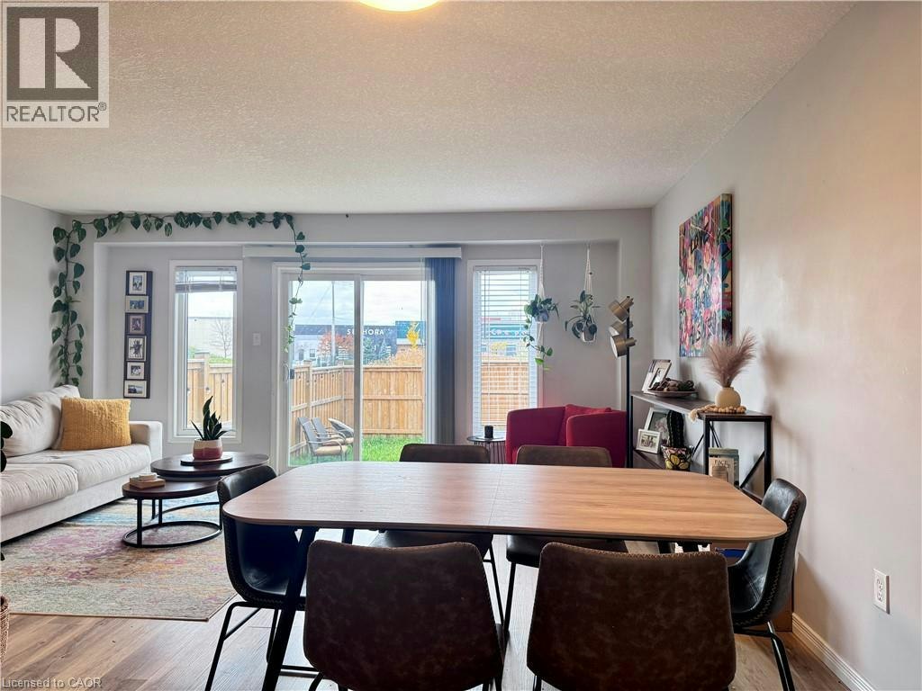 1371 Countrystone Drive, Kitchener, ON, N2N 3R8 - 4