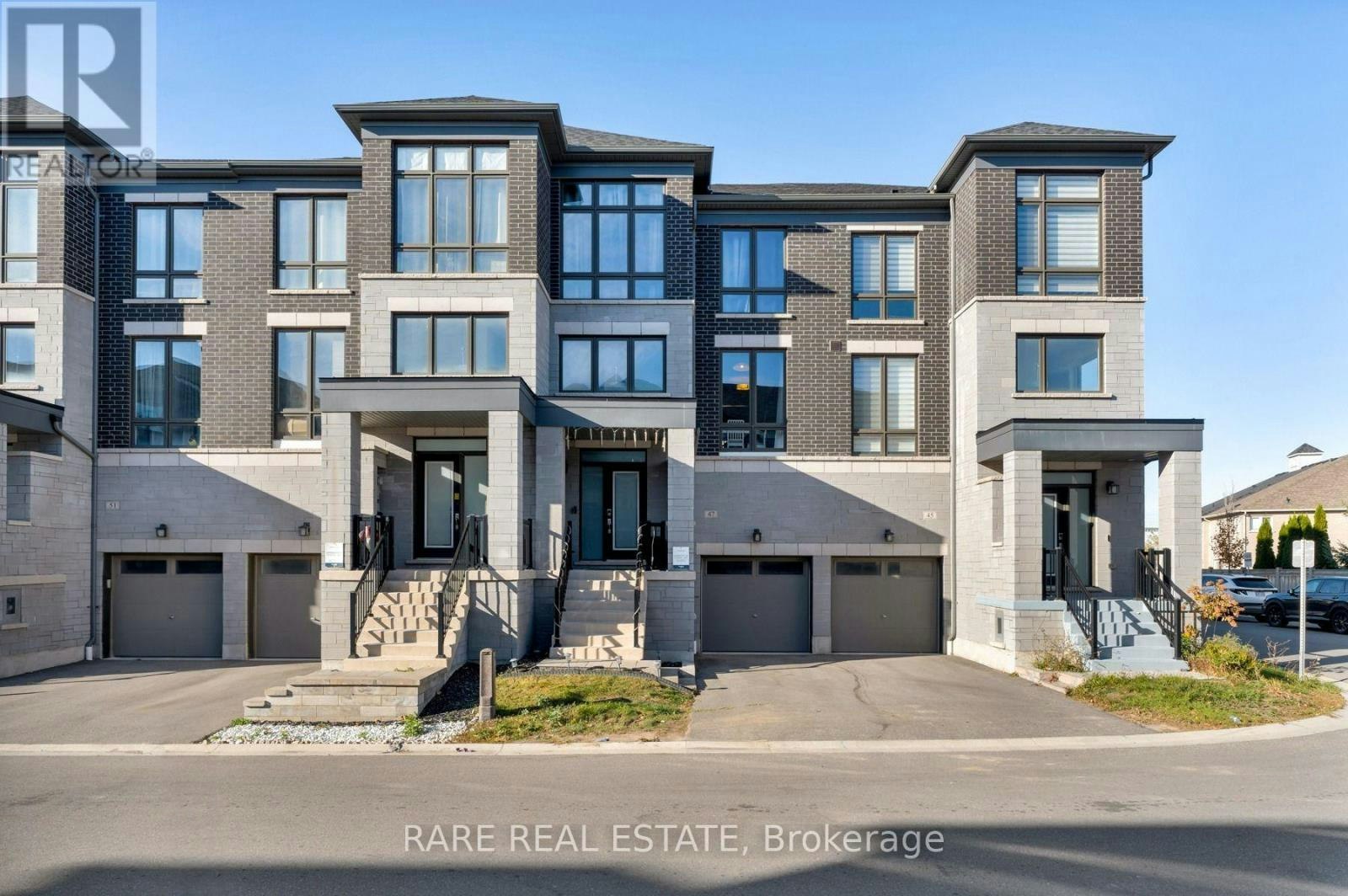47 Douet Lane, Ajax, ON, L1Z 0V4