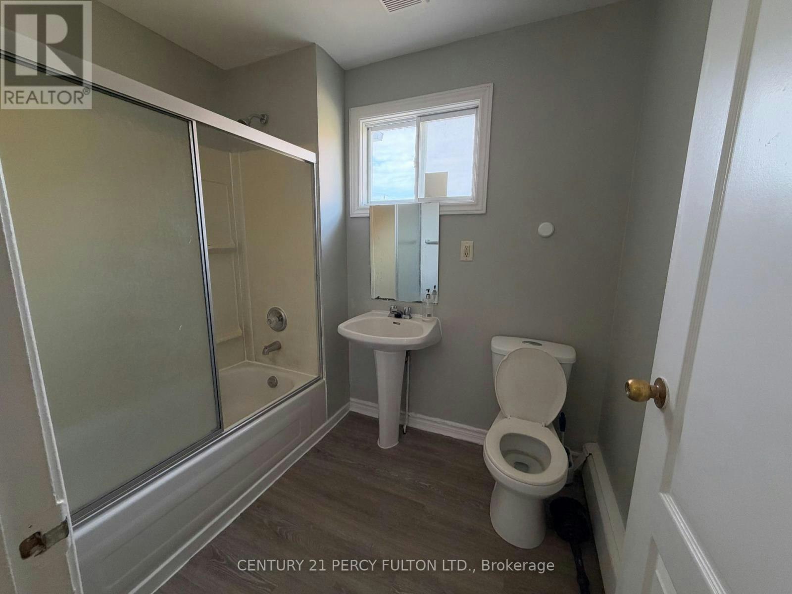 86 Brock Street E, Oshawa, ON, L1G 1S1 - 11