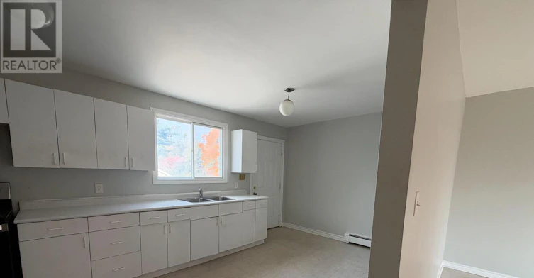86 Brock Street E, Oshawa, ON, L1G 1S1 - 3