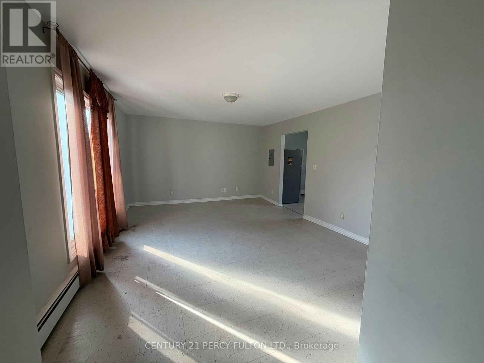 86 Brock Street E, Oshawa, ON, L1G 1S1 - 7