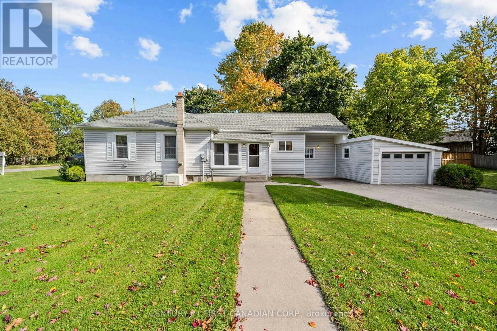 163 George Street, North Middlesex, ON, N0M 1A0
