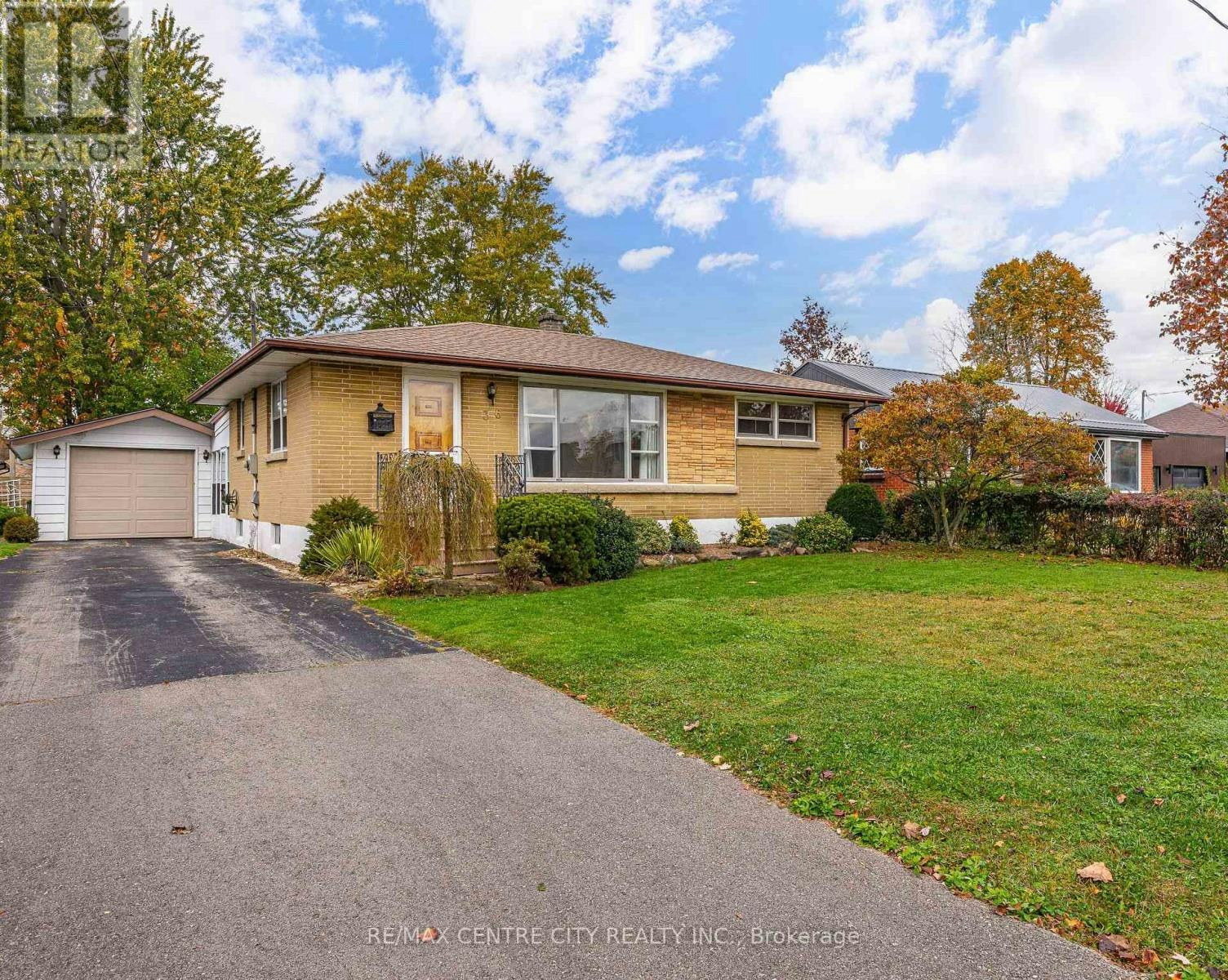 36 Coyne Street, St. Thomas, ON, N5R 4K8