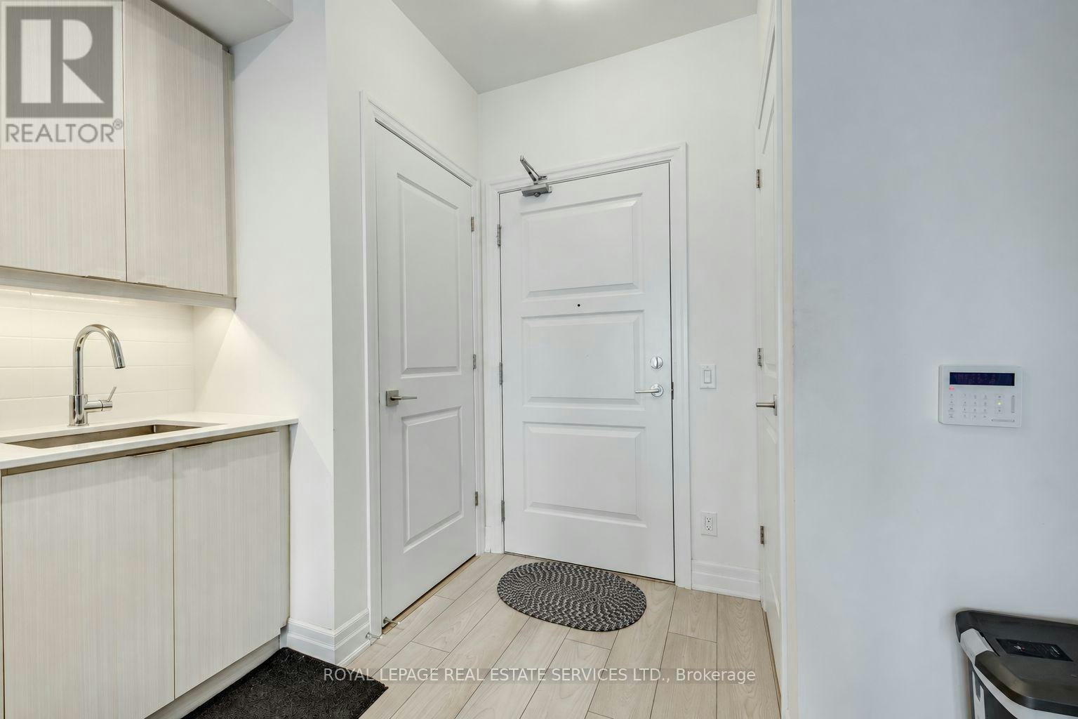 2303-36 Elm Drive W, Mississauga, ON, L5B 0N3 - 8