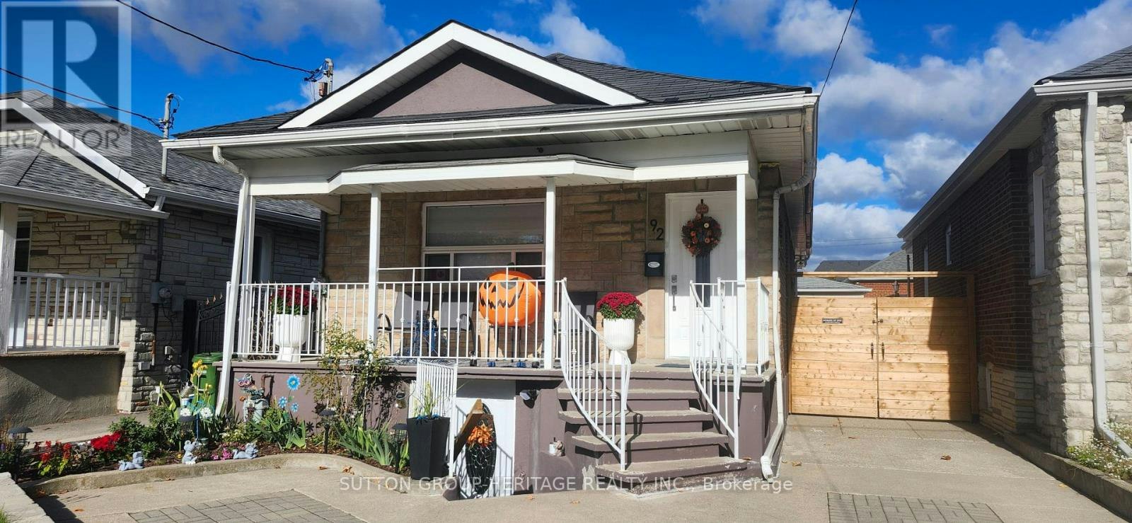 92 Foxwell Street, Toronto, ON, M6N 1Z5