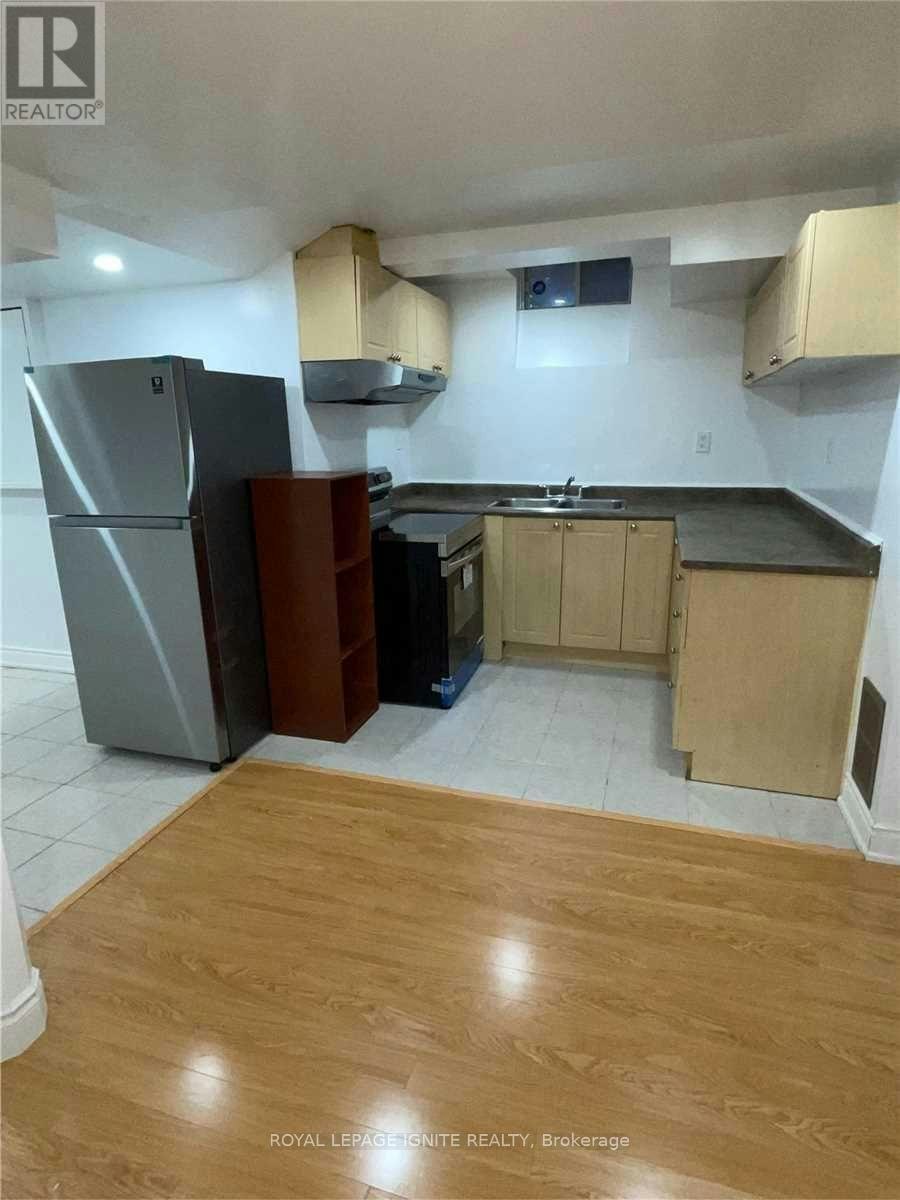 BASEMENT-84 Don Minaker Drive, Brampton, ON, L6P 1R7 - 5
