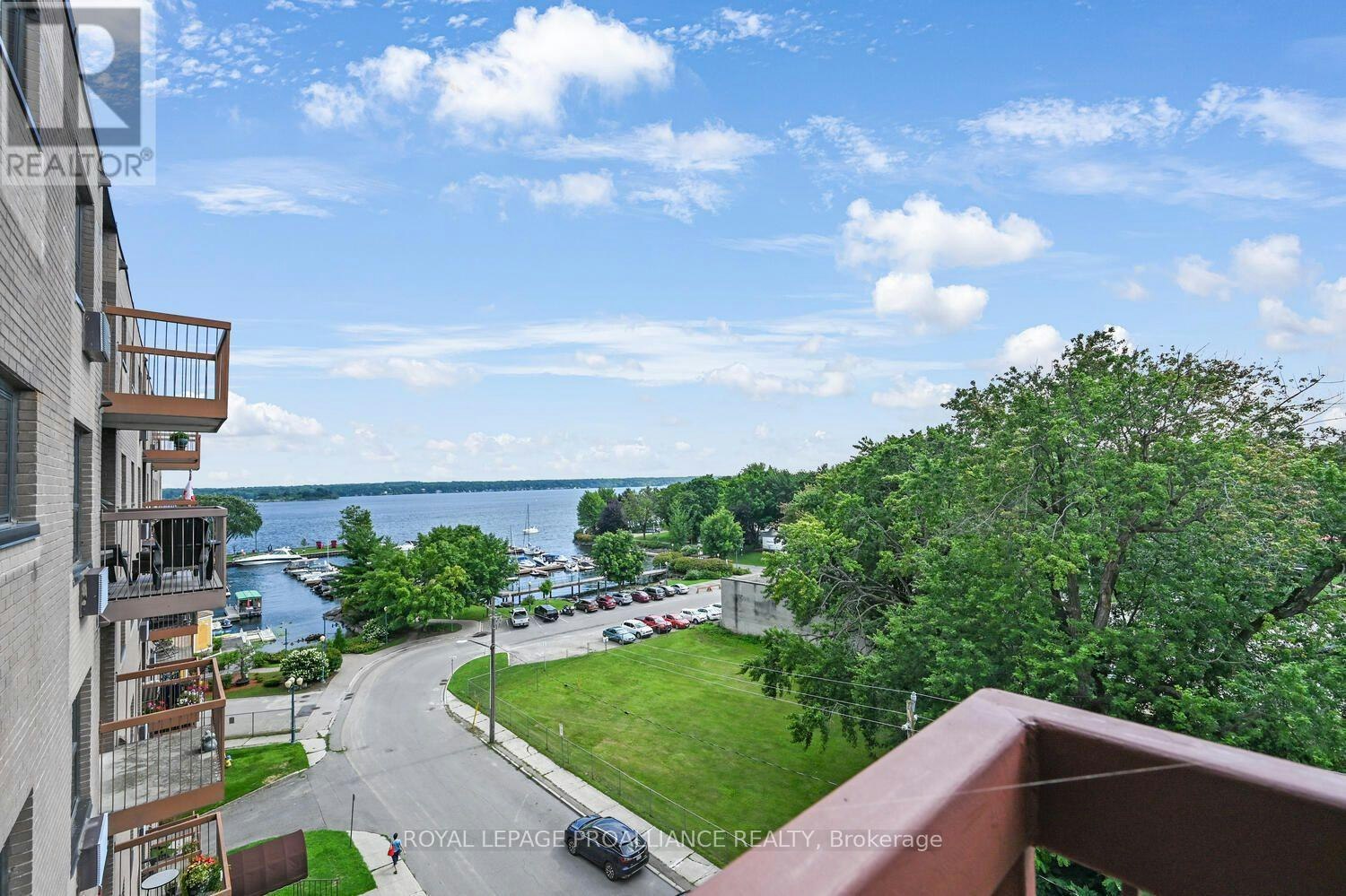 701-3 Apple Street, Brockville, ON, K6V 4X5 - 25