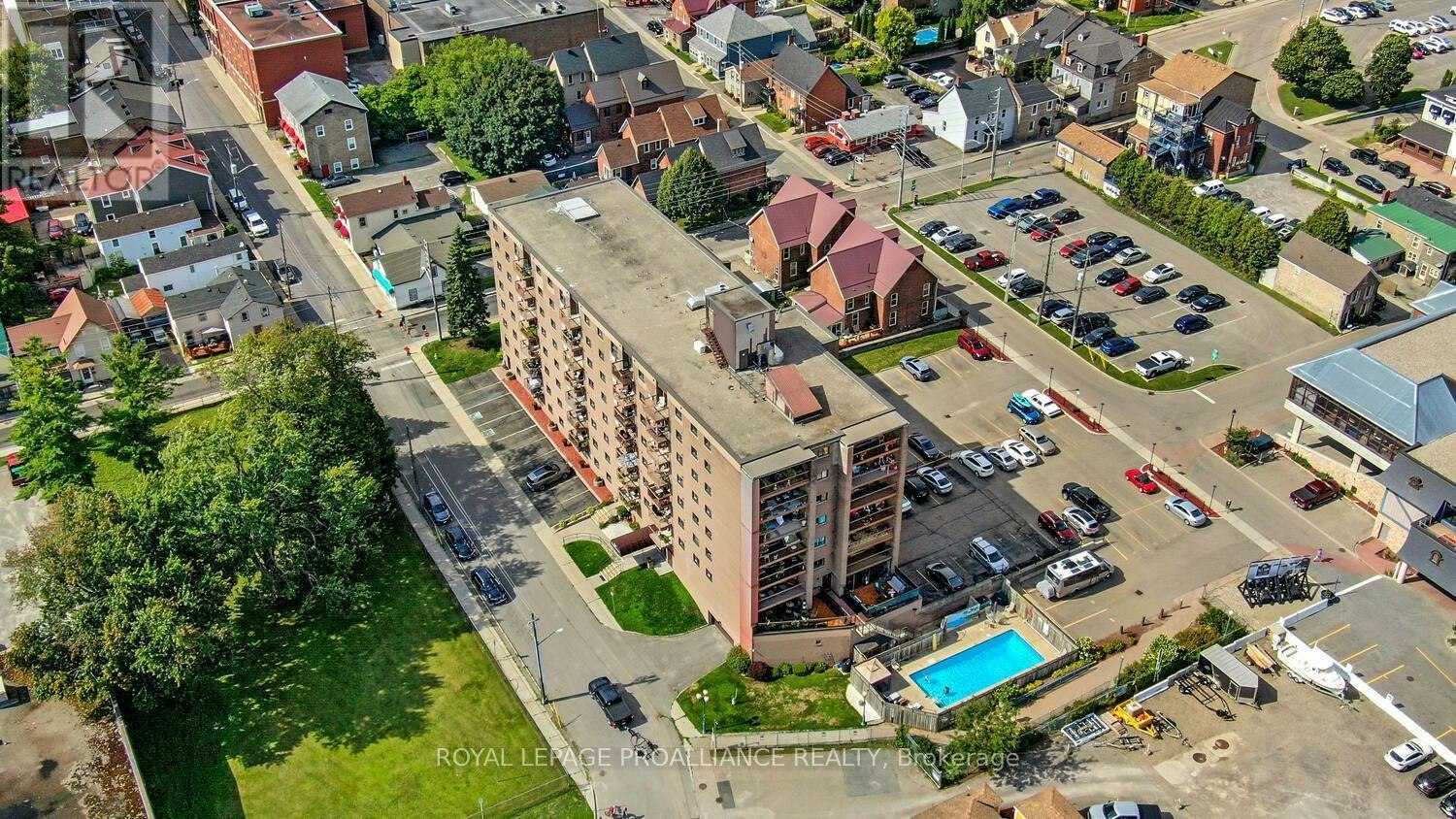 701-3 Apple Street, Brockville, ON, K6V 4X5 - 33