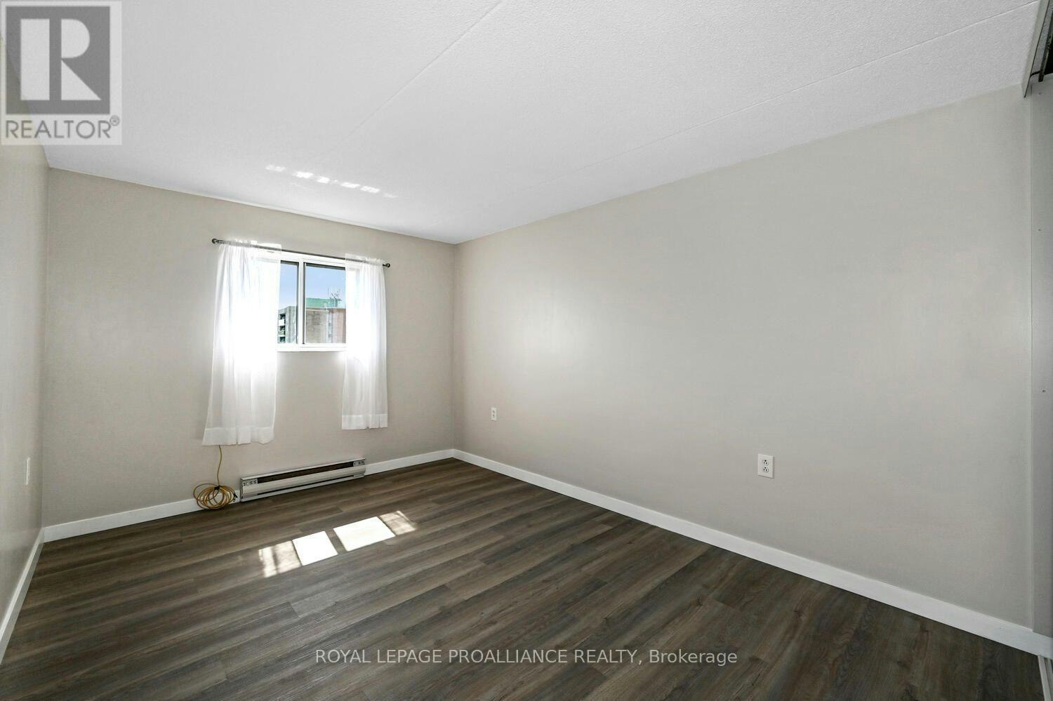 701-3 Apple Street, Brockville, ON, K6V 4X5 - 21