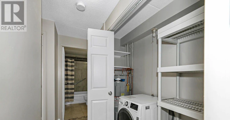 701-3 Apple Street, Brockville, ON, K6V 4X5 - 18