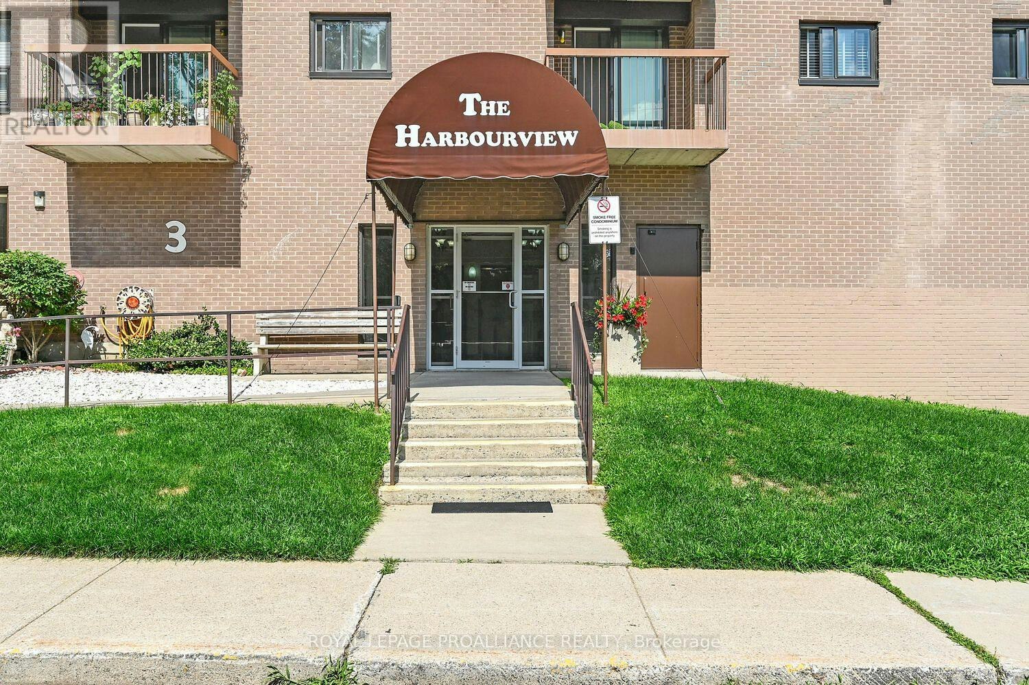 701-3 Apple Street, Brockville, ON, K6V 4X5 - 2