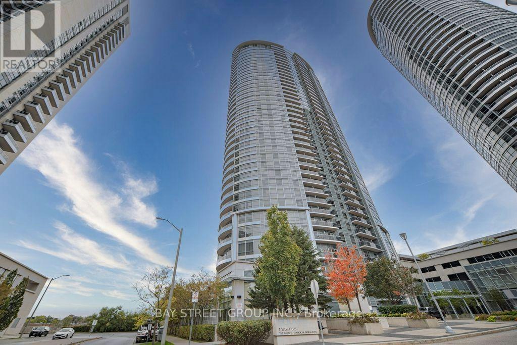 3418-135 Village Green Square, Toronto, ON, M1S 0G4
