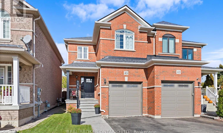 45 Woodcote Crescent