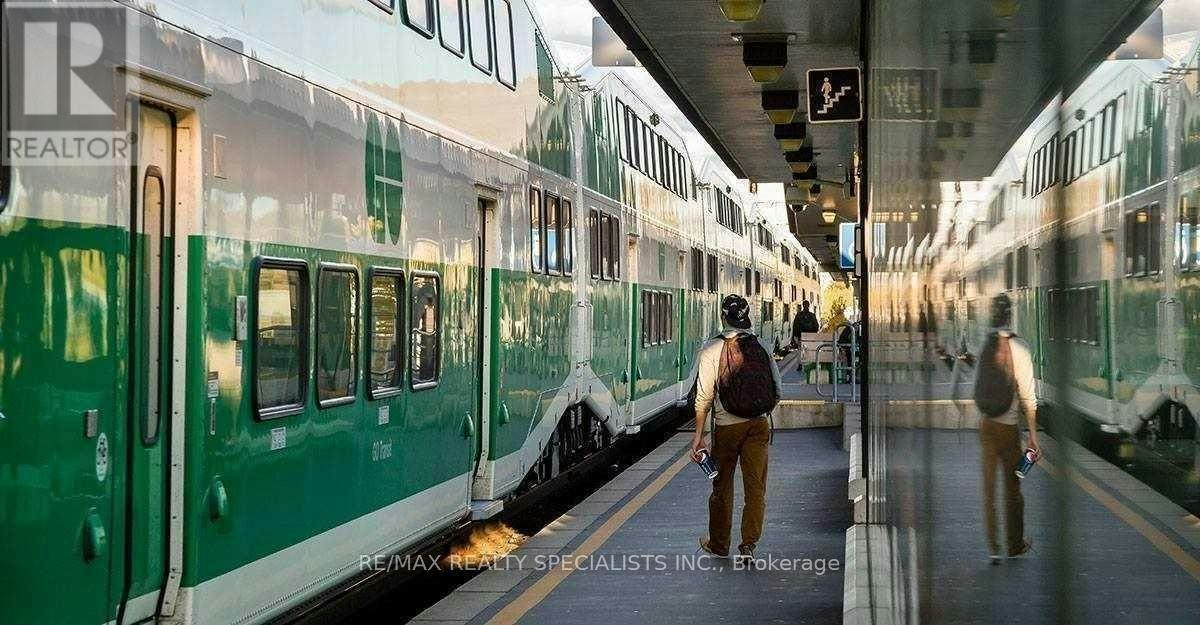 B525-1119 Cooke Boulevard E, Burlington, ON, L7T 0C7 - 4