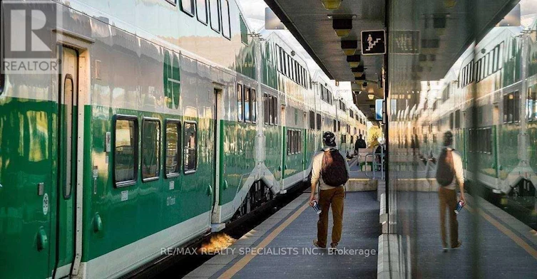 B525-1119 Cooke Boulevard E, Burlington, ON, L7T 0C7 - 4