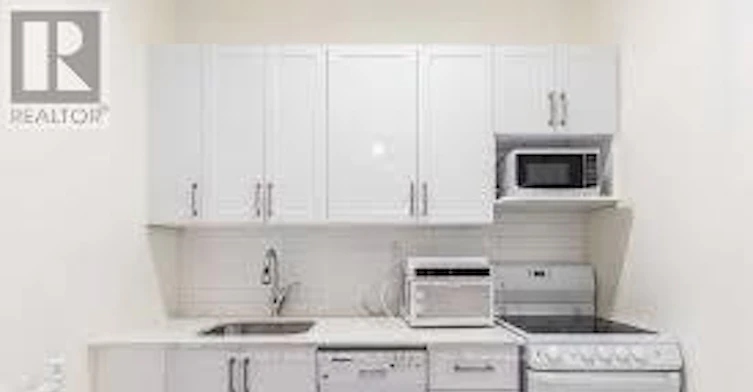 B1-1476 Queen Street W, Toronto, ON, M6K 1M4 - 2