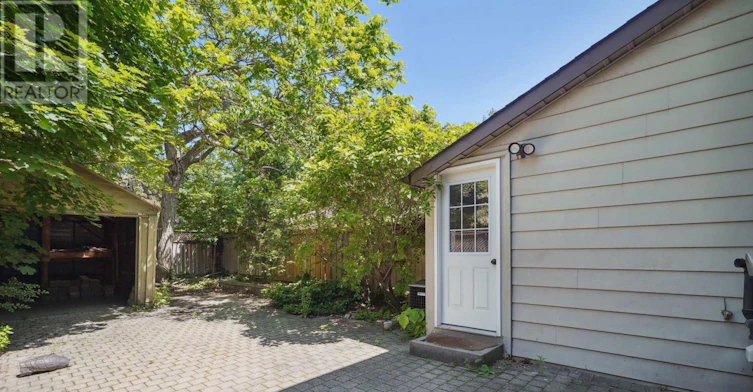 134 Moore Avenue, Toronto, ON, M4T 1V8 - 21