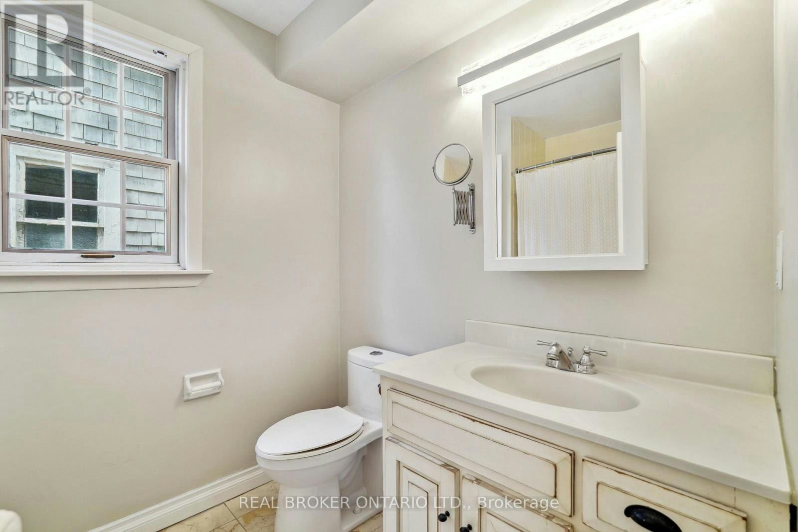 134 Moore Avenue, Toronto, ON, M4T 1V8 - 15