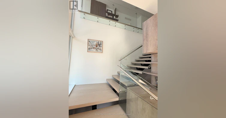 9 Fairmeadow Avenue, Toronto, ON, M2P 0A5 - 11