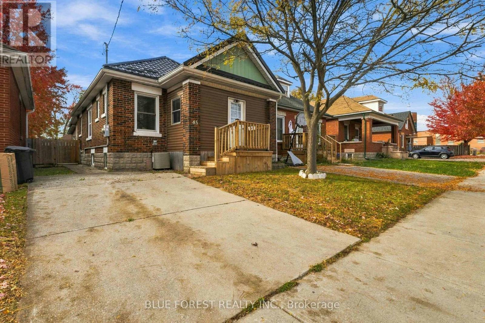 45 Tennyson Street S, London, ON, N5Z 2K6