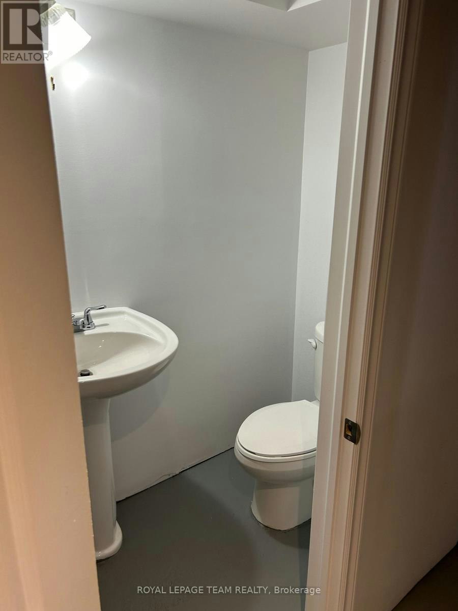 2644 Alta Vista Drive, Ottawa, ON, K1V 7T2 - 20