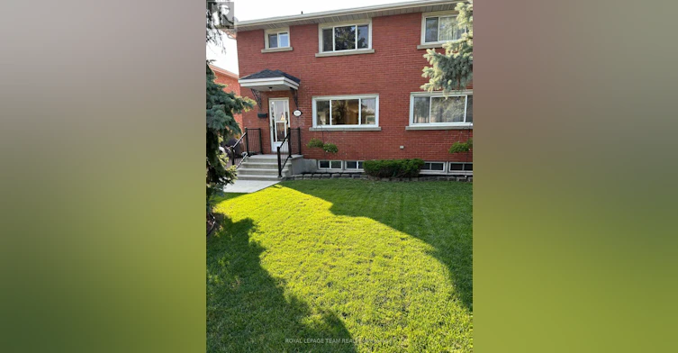 2644 Alta Vista Drive, Ottawa, ON, K1V 7T2