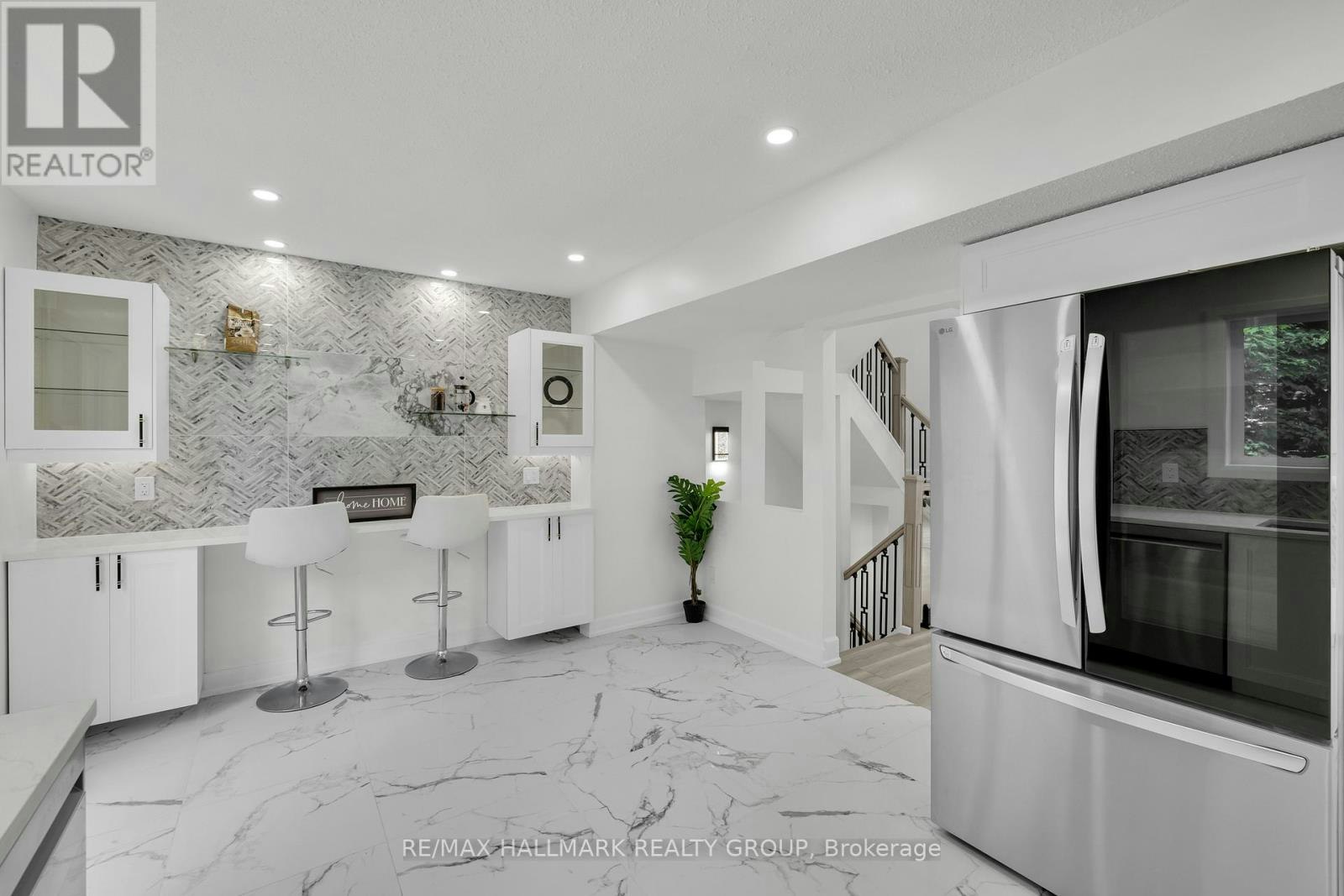 213 Booth Street, Ottawa, ON, K1R 7V4 - 25