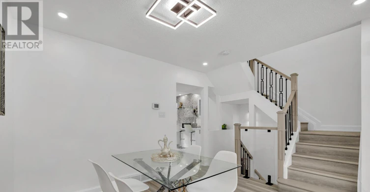 213 Booth Street, Ottawa, ON, K1R 7V4 - 12
