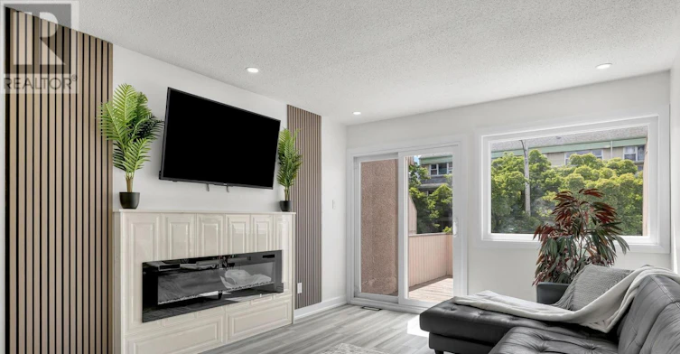 213 Booth Street, Ottawa, ON, K1R 7V4 - 7