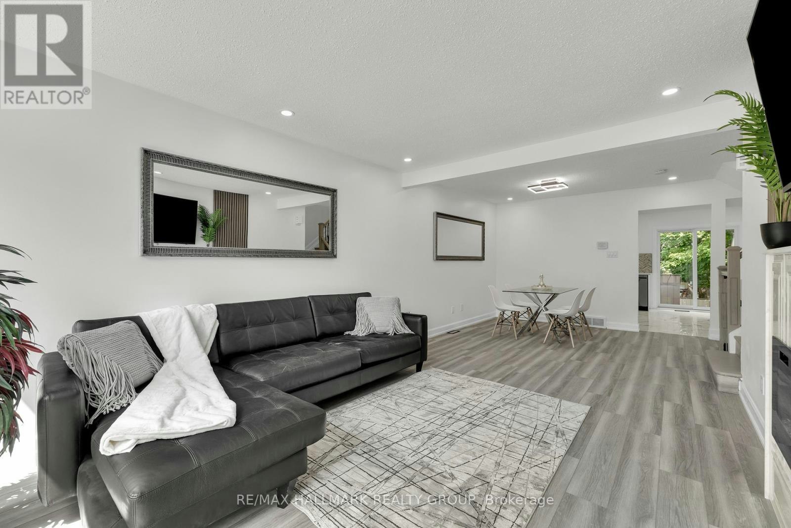 213 Booth Street, Ottawa, ON, K1R 7V4 - 9