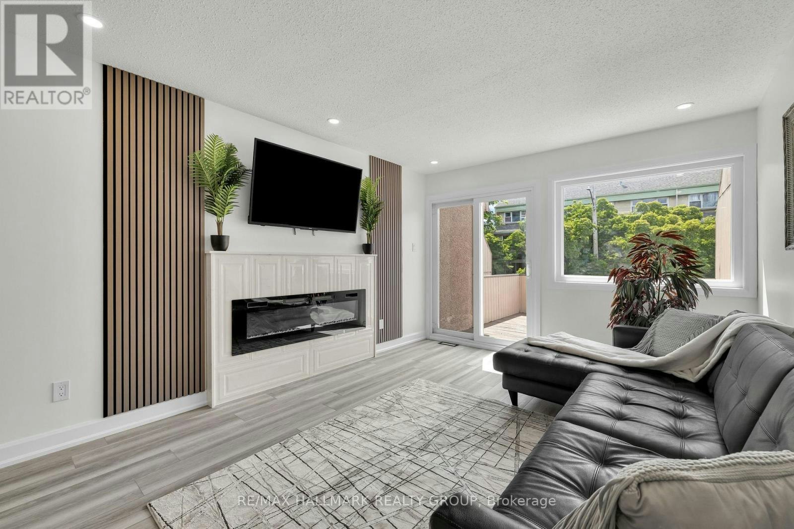 213 Booth Street, Ottawa, ON, K1R 7V4 - 6
