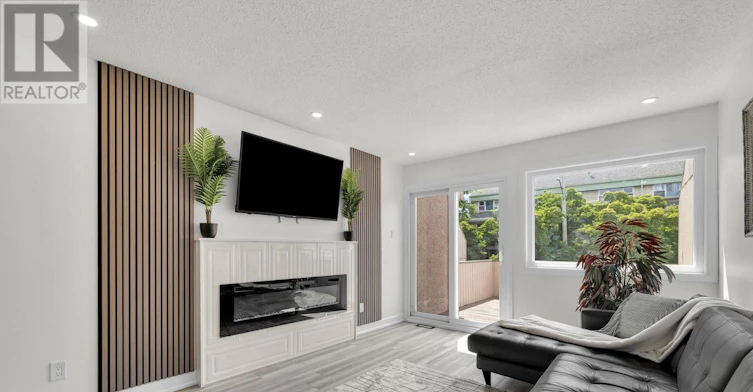 213 Booth Street, Ottawa, ON, K1R 7V4 - 6