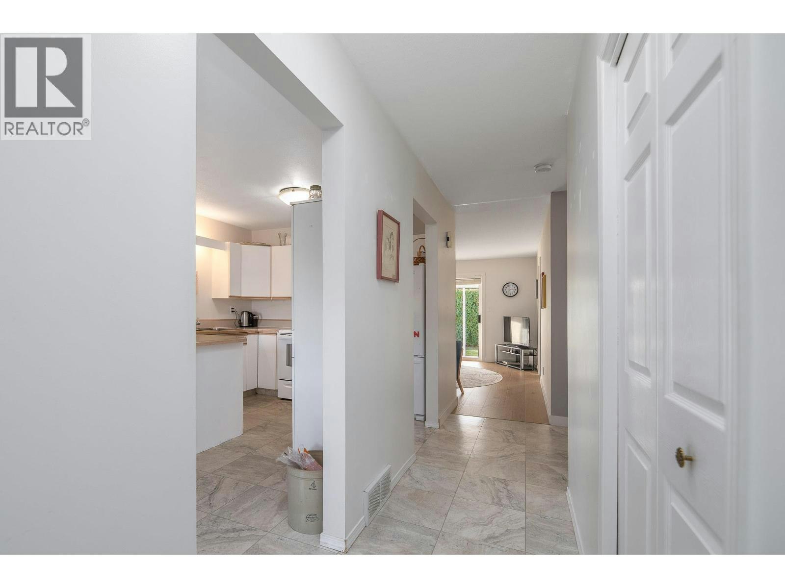 7-145 Redwing Place - 4