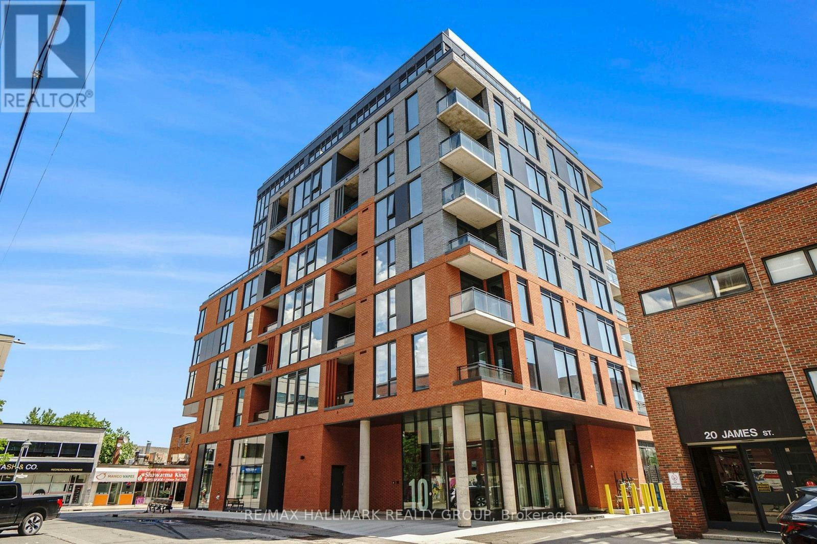LPH4-10 James Street, Ottawa, ON, K2P 1Y5