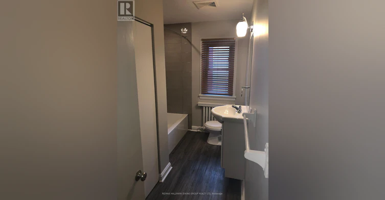 4-131 Hawthorne Avenue, Ottawa, ON, K1S 0B2 - 11