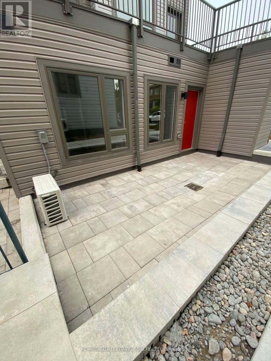 1101-2635 William Jackson Drive, Pickering, ON, L1X 0L6
