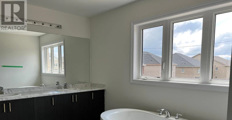 1099 Cole Street, Innisfil, ON, L9S 0J9 - 4