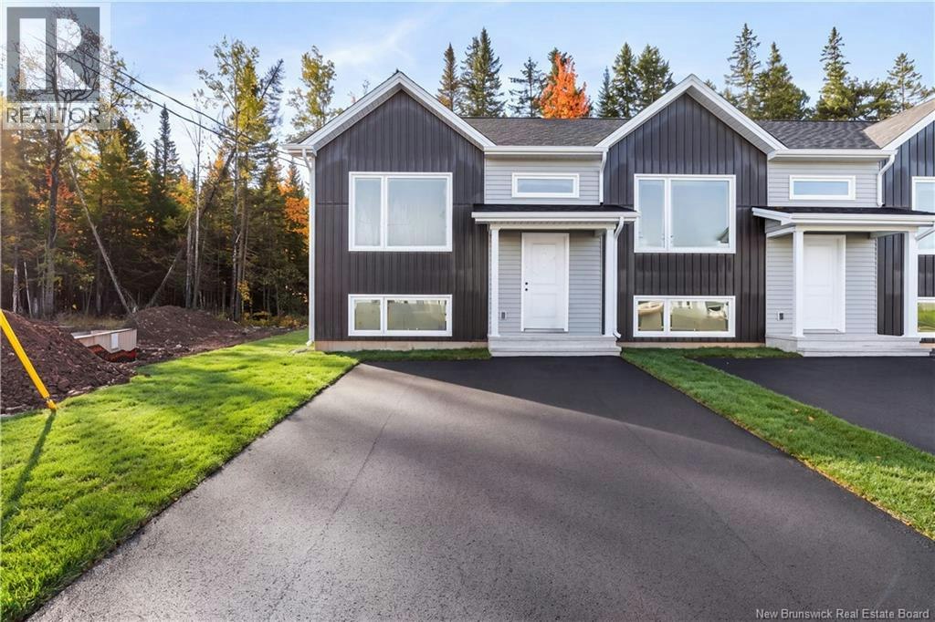 227 Des Eleves Street, Dieppe, NB, E1A 4V5