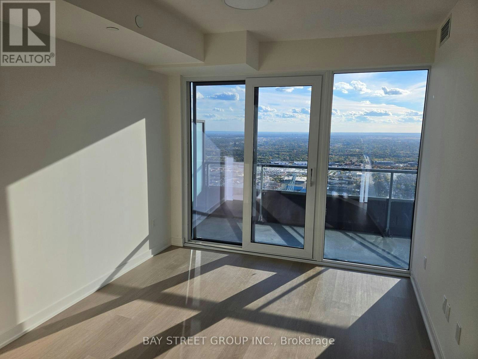 7201-448 Burnhampthrope Road, Mississauga, ON, L5B 0R4 - 4