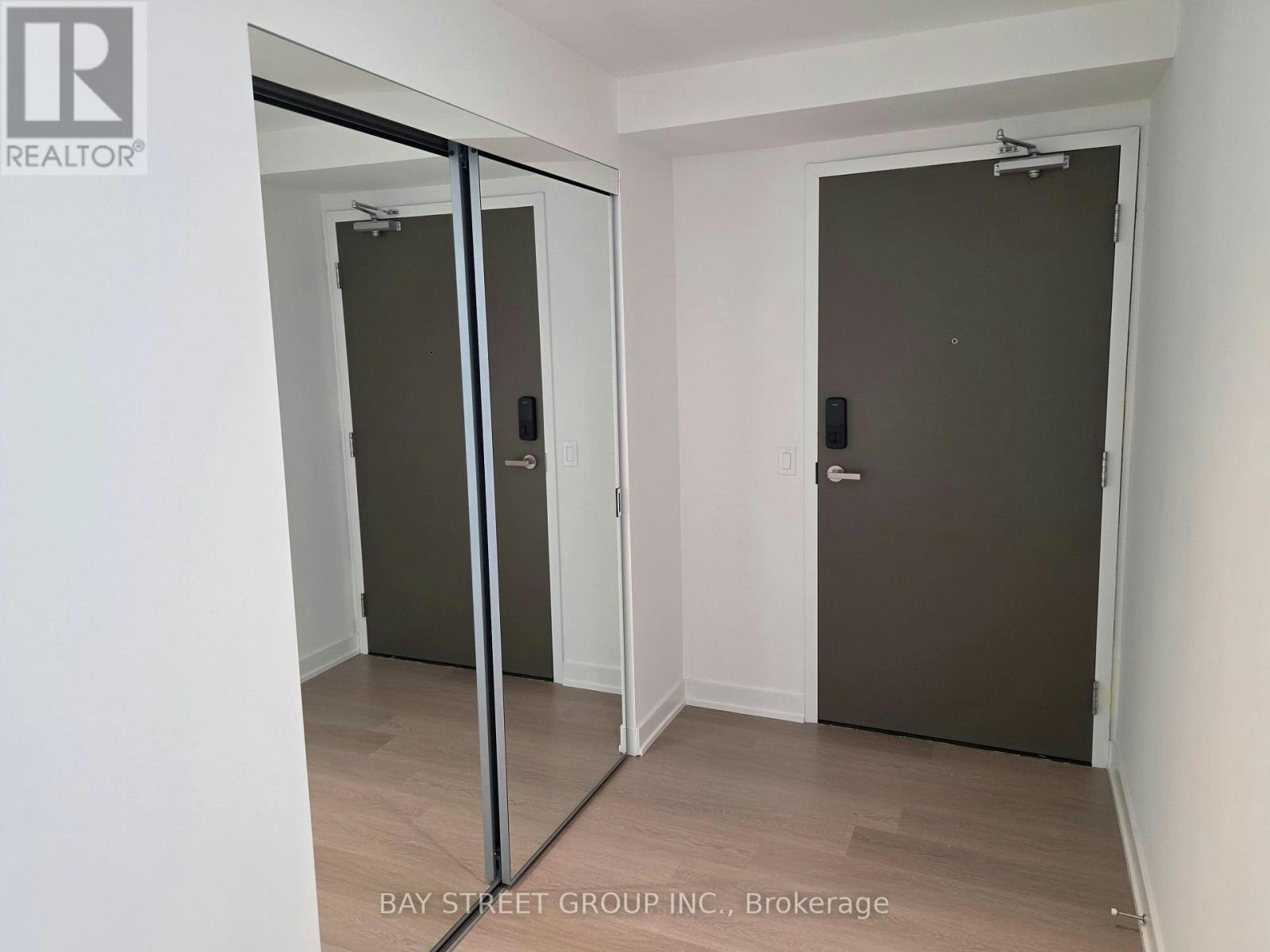 7201-448 Burnhampthrope Road, Mississauga, ON, L5B 0R4 - 24