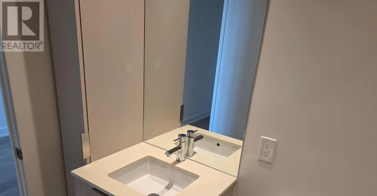 7201-448 Burnhampthrope Road, Mississauga, ON, L5B 0R4 - 30