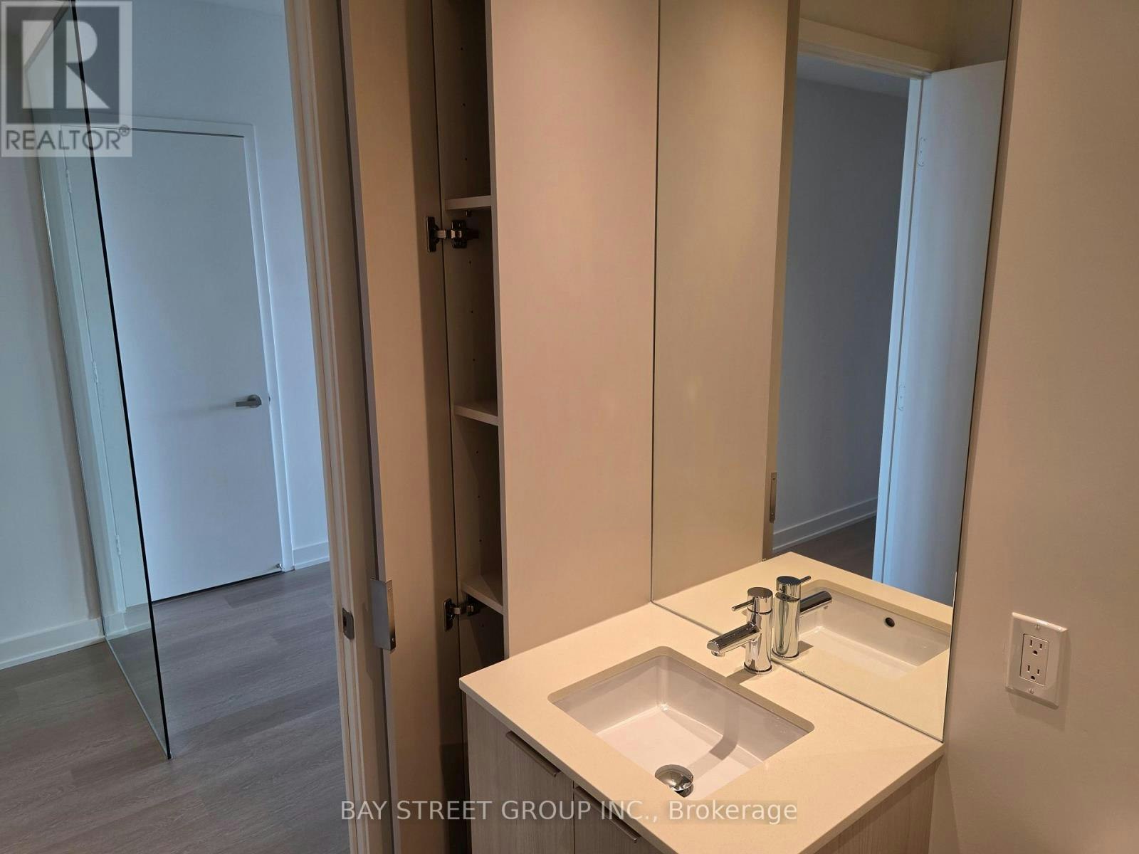 7201-448 Burnhampthrope Road, Mississauga, ON, L5B 0R4 - 29