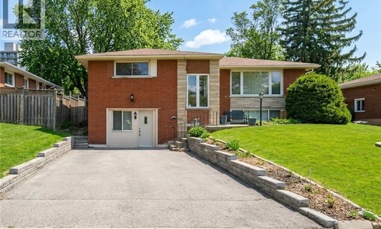 5 Lynford Avenue