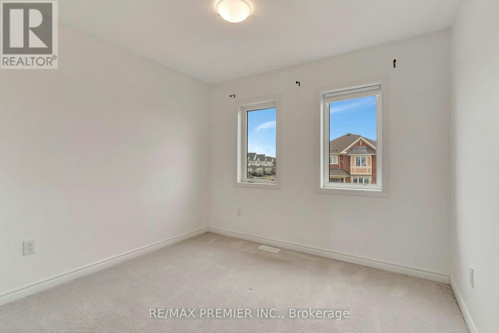 4 Saxony Street, Kitchener, ON, N2R 0S3 - 13