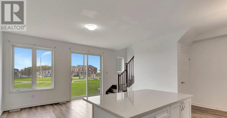 4 Saxony Street, Kitchener, ON, N2R 0S3 - 10