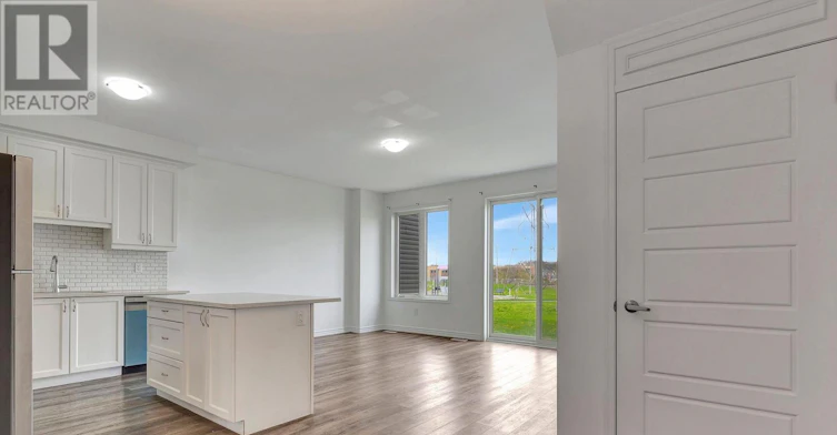4 Saxony Street, Kitchener, ON, N2R 0S3 - 6