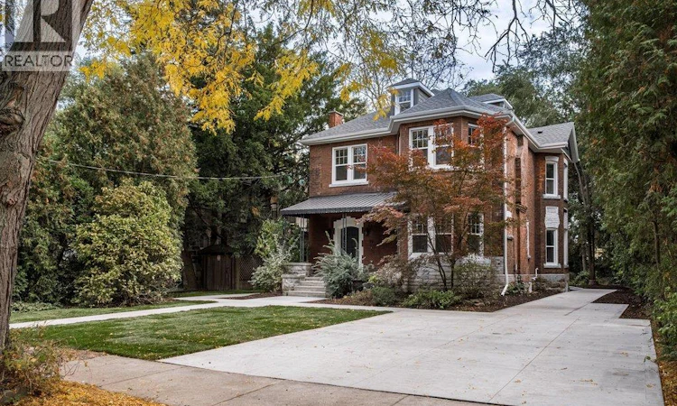 99 Blake Street